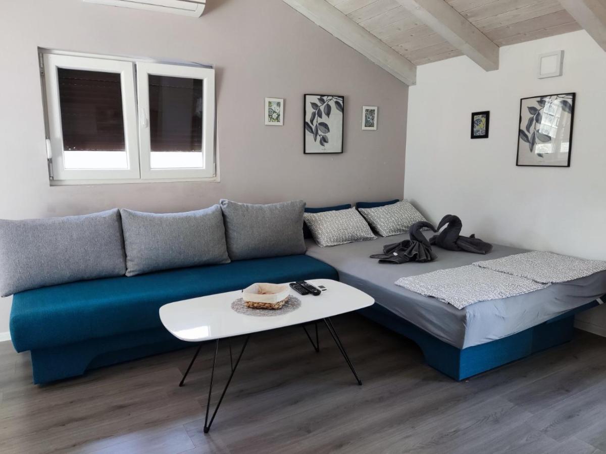 Viva 1 Rovinj Apartment Ngoại thất bức ảnh