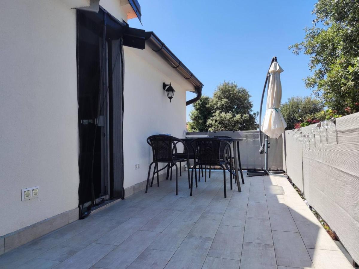 Viva 1 Rovinj Apartment Ngoại thất bức ảnh